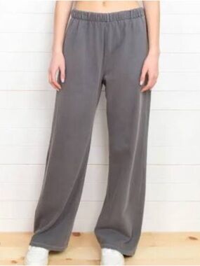 Dark grey Brandy Melville sweatpants